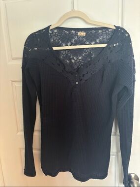 Hollister Navy Lace-Trim Long Sleeve Tee